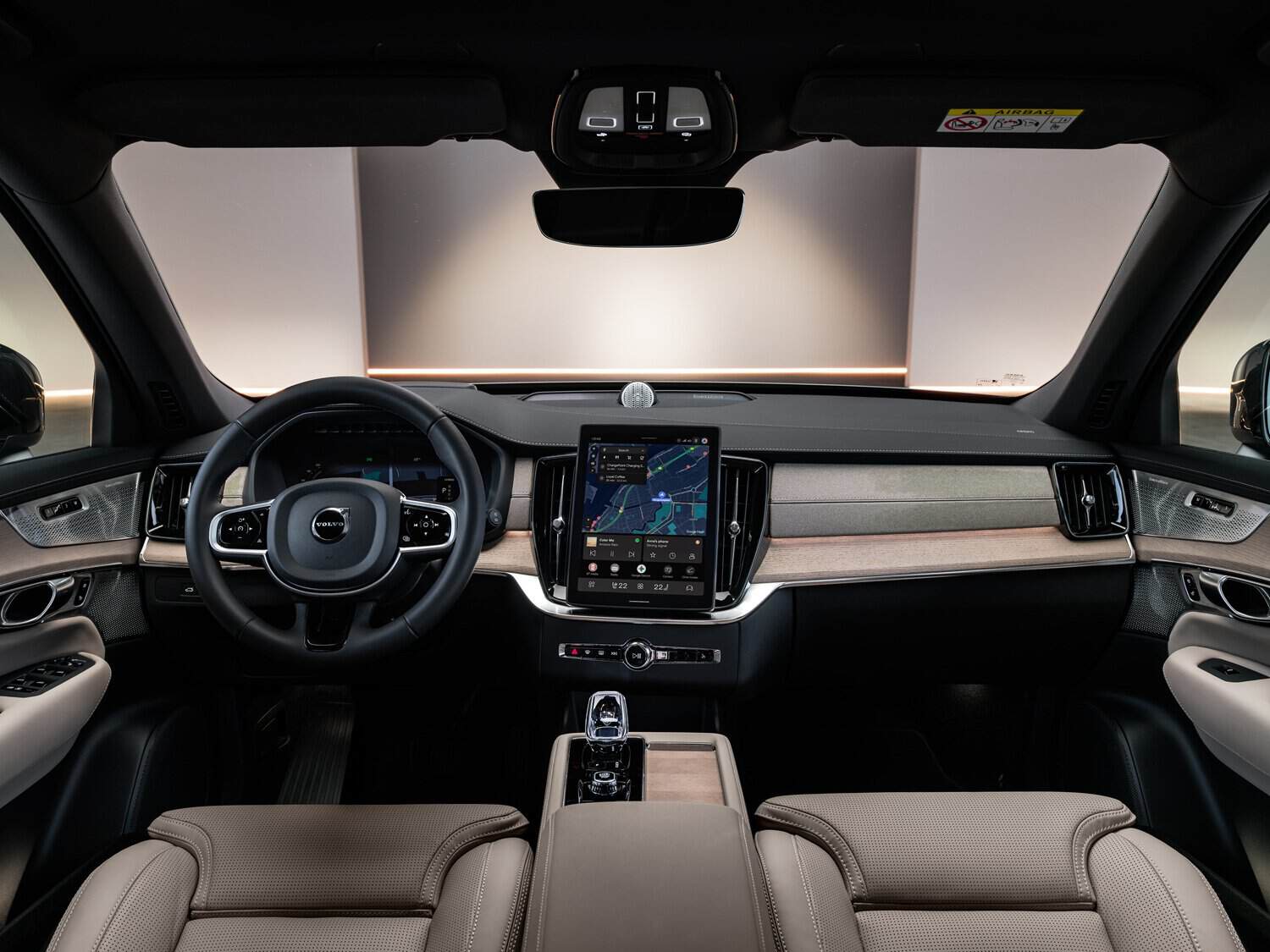 Volvo XC90 revised with more electric-only range