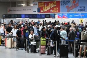 UK air traffic chaos raises alarm bells about rogue AI threat
