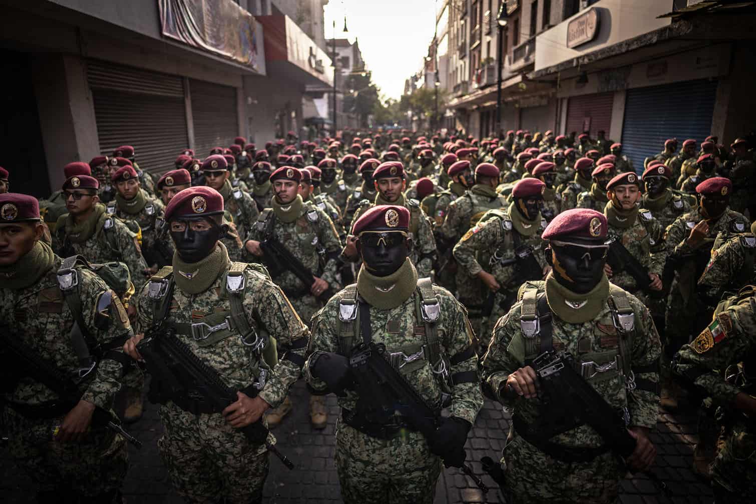 Members of Mexico's Paratrooper Regiment prepare to take part in the annual Independence Day military parade in Mexico City's historic centre on September 16, 2026. (Photo by Carl de Souza / AFP)