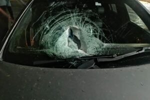 Rock-throwing incident on N12 leaves motorist's windscreen damaged.