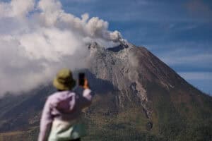 Volcanic activity continues at Mount Sinabung