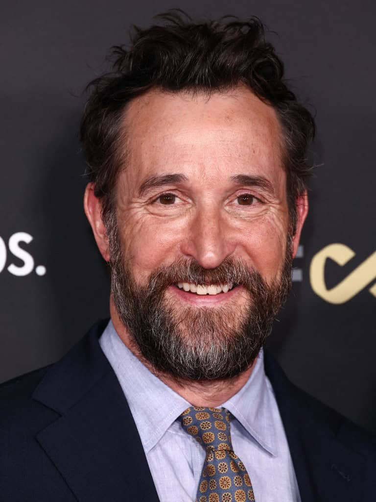 Noah Wyle named People's Sexiest Man Alive