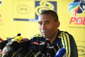 Abdeslam Ouaddou - Orlando Pirates - Mamelodi Sundowns - MTN8