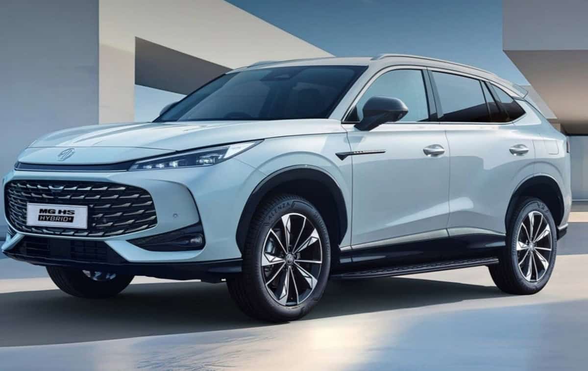 Hybrid and plug-in hybrid MG HS approved for South Africa