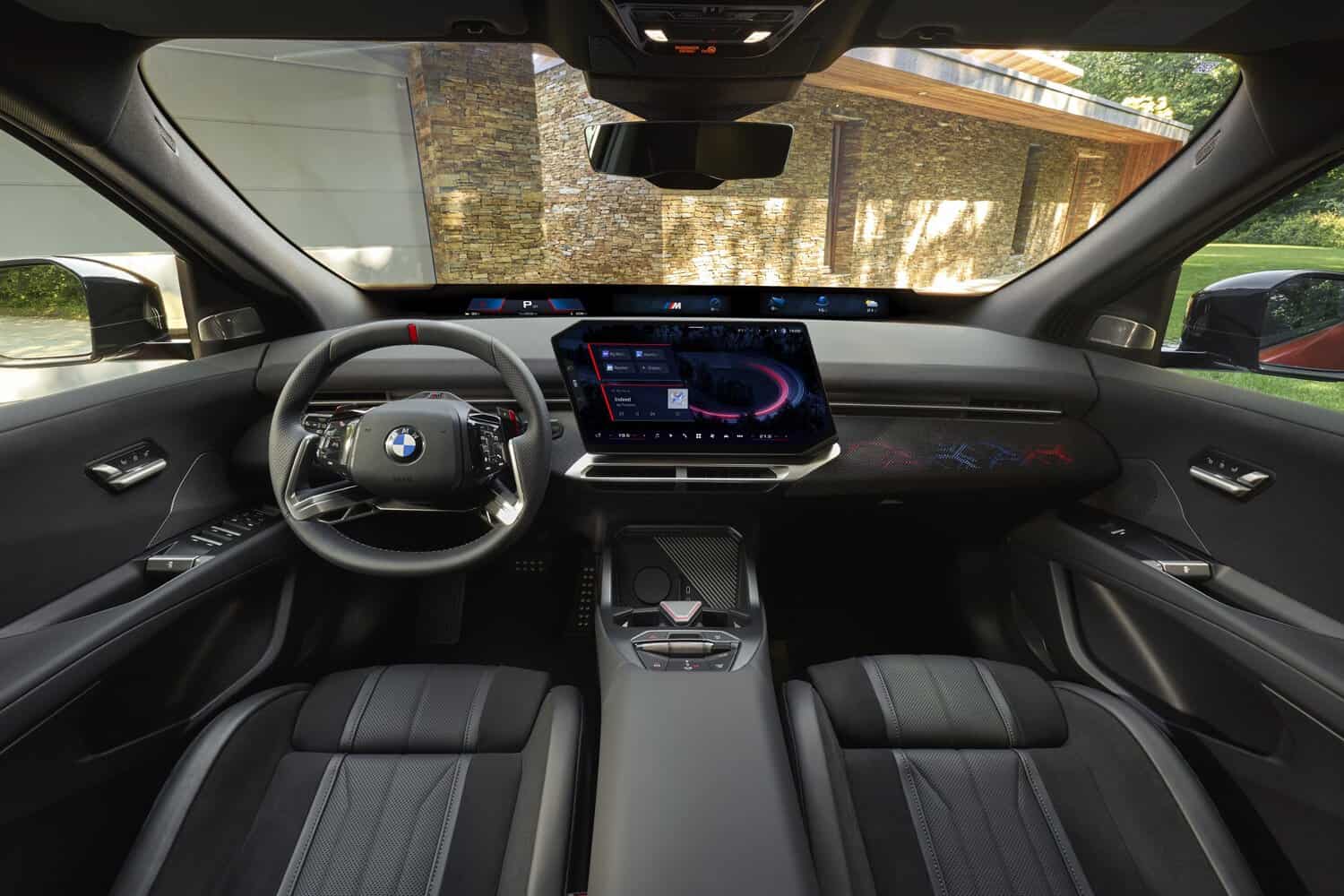 BMW debuts new iX4 M60