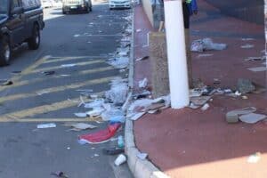 Port Shepstone town with litter