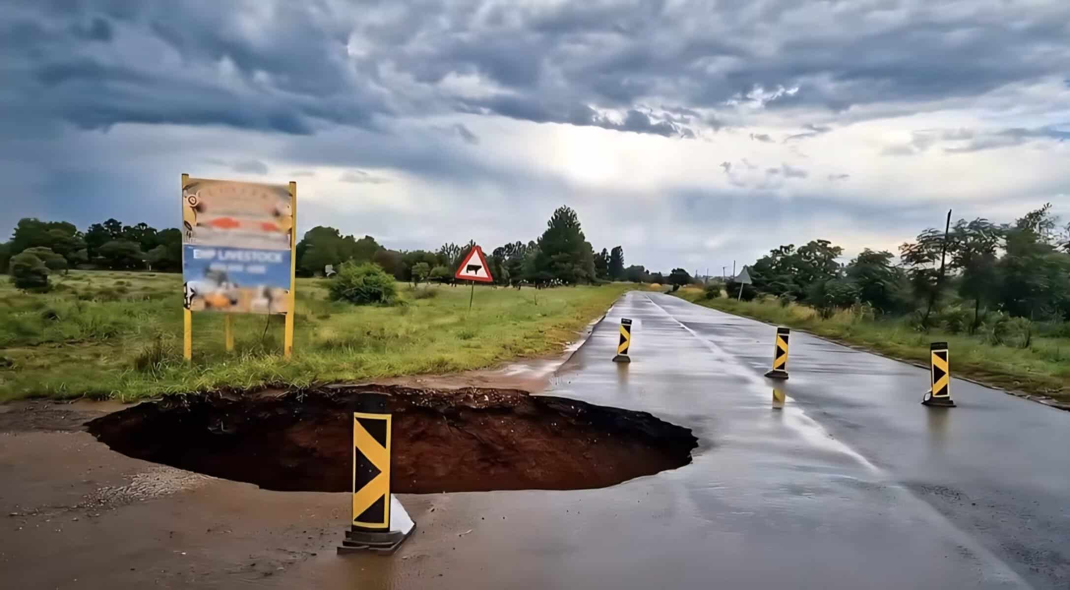 80% of Gauteng’s R500 and R563 roads covered in sinkholes, department says