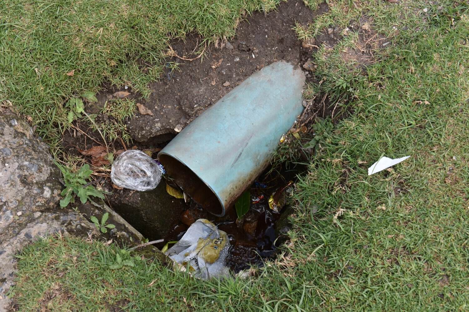 Residents in Hlalanikahle, Emalahleni Local Municipality, collect water from a stormwater pipe to flush their toilets, 8 September 2026. Picture: Shaun Holland/The Citizen