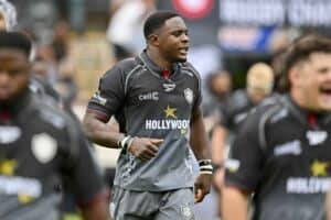 Sharks loose forward Manu Tshituka