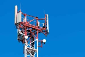 Mobile operators warned as less than half of schools and clinics get promised internet access