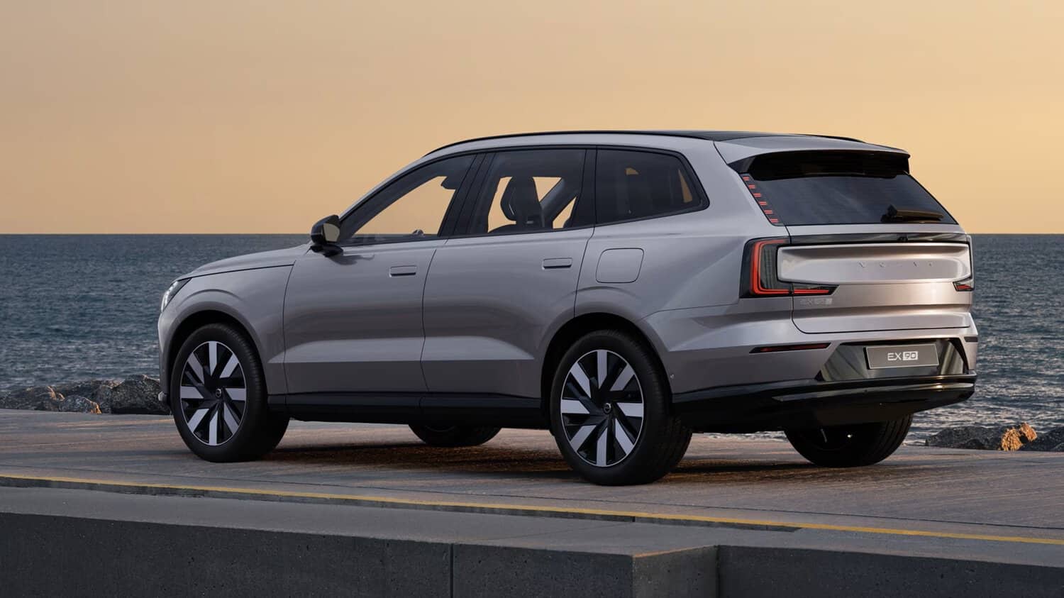 Volvo EX90 South Africa price