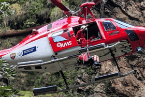 WSAR rescues Stellenbosch student after slipping 4m down on wet rock