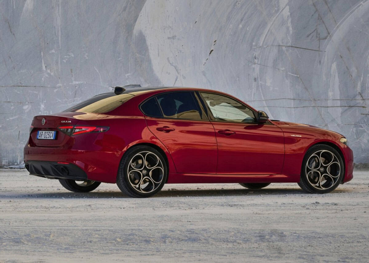 Alfa Romeo revises Giulia and Stelvio once again