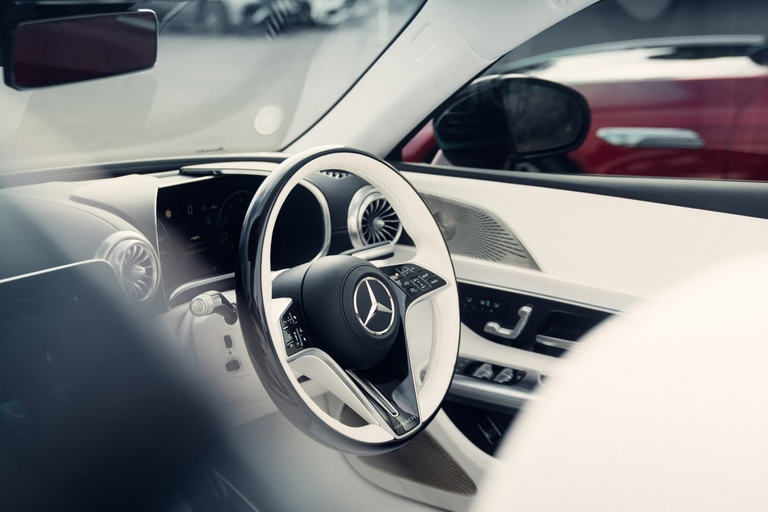 Maybach SL 680