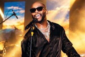 Vusi Nova